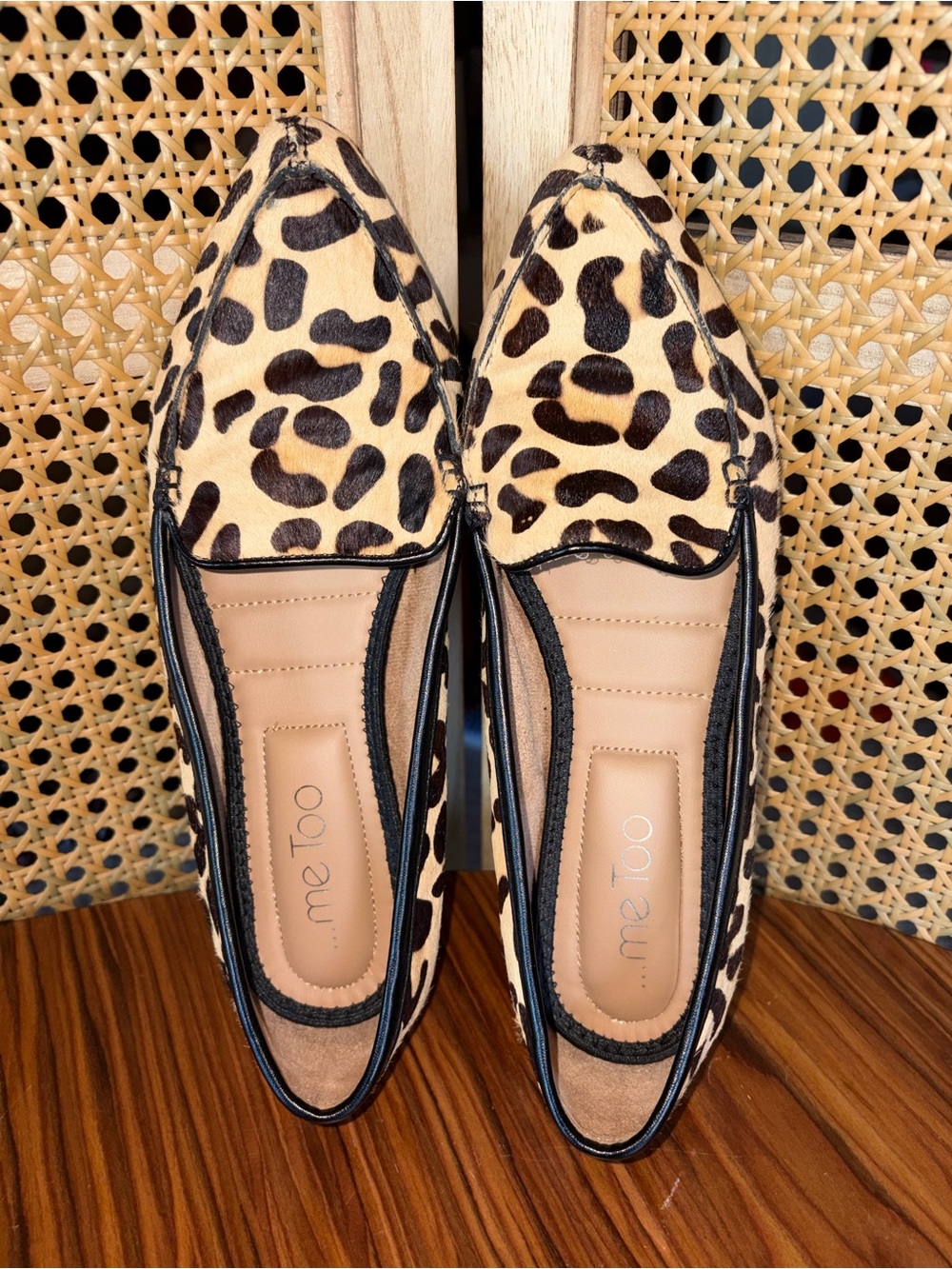 me too Leopard-Print Pointed Flats in Tan and Black
